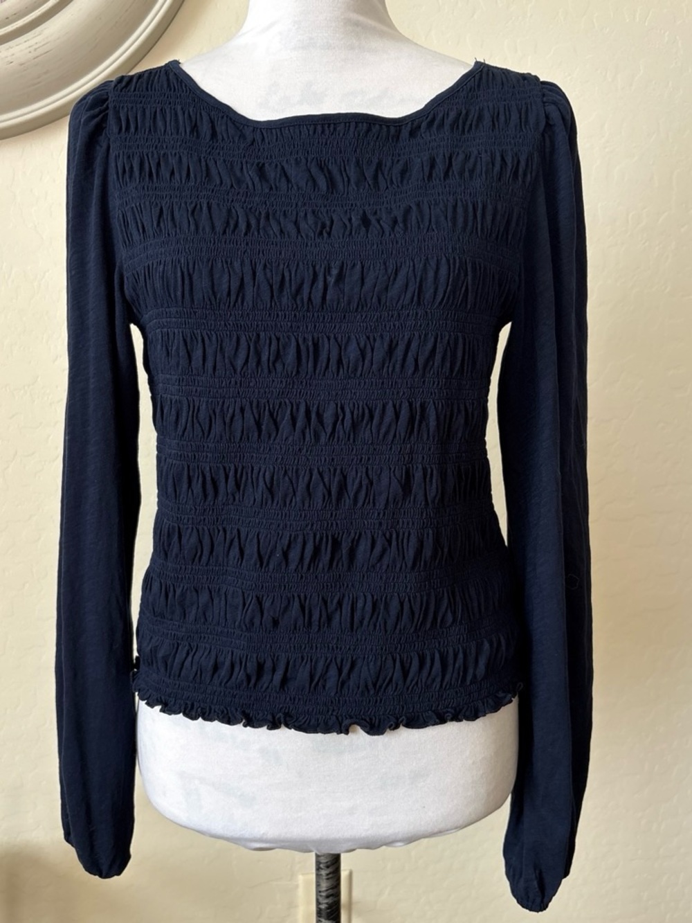 Madewell Navy Smocked Long-Sleeve cotton blend Blouse. L